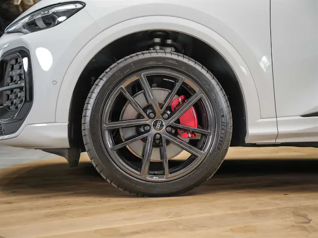Audi Q5 Sportback TDI quattro 150 kW S-tronic *Beifahrerdisplay*Sitzlüftung*Massage*