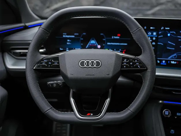 Audi Q5 Sportback TDI quattro 150 kW S-tronic *Beifahrerdisplay*Sitzlüftung*Massage*