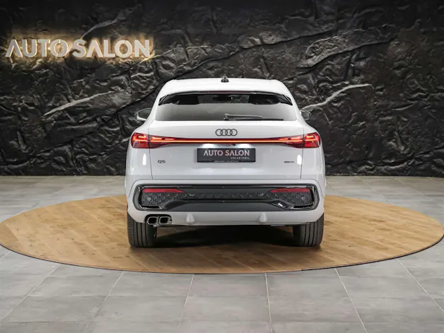 Audi Q5 Sportback TDI quattro 150 kW S-tronic *Beifahrerdisplay*Sitzlüftung*Massage*