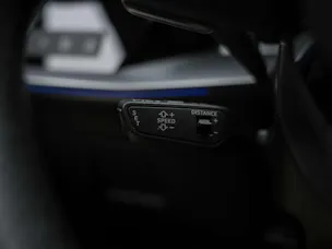Audi RS3 Sportback 2.5 TSI quattro S-tronic *RS Sport Abgasanlage*RS Sportsitze*Sitzheizung*Adaptives Fahrwerk