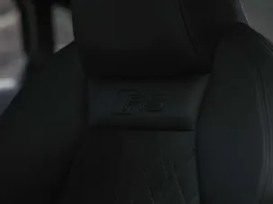 Audi RS3 Sportback 2.5 TSI quattro S-tronic *RS Sport Abgasanlage*RS Sportsitze*Sitzheizung*Adaptives Fahrwerk