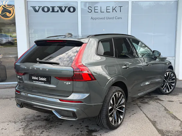 Volvo XC60 T8 eAWD Ultra Dark Geartronic