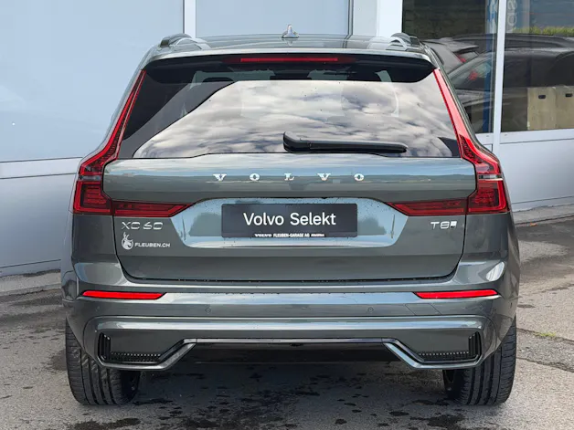 Volvo XC60 T8 eAWD Ultra Dark Geartronic
