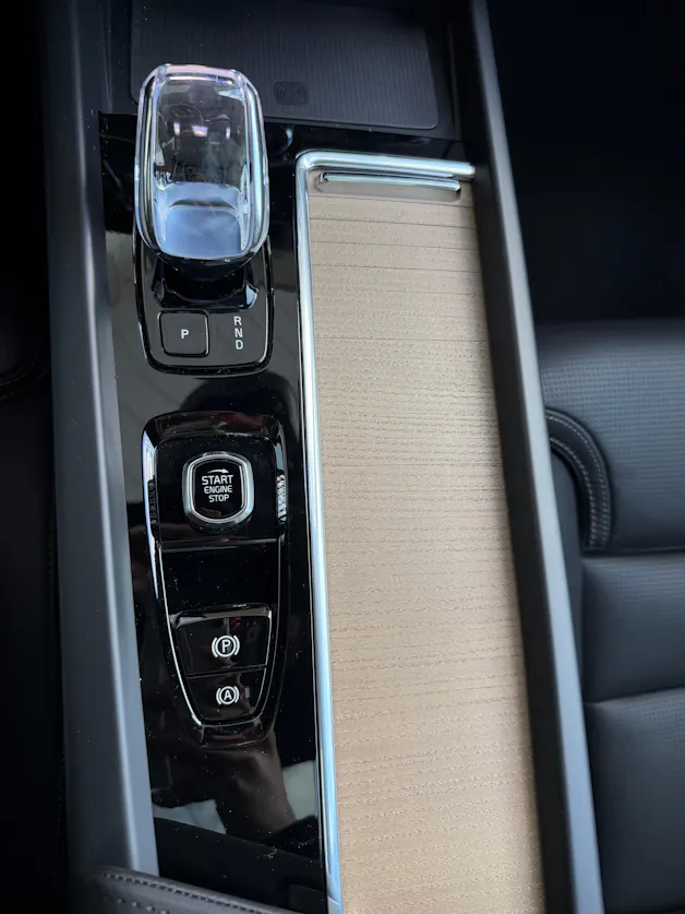Volvo XC60 T8 eAWD Ultra Dark Geartronic