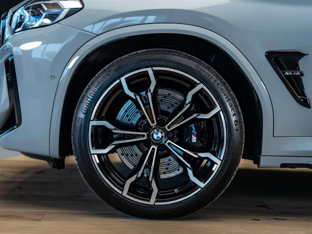 BMW X4M xDrive M Competition Steptronic *Panorama*Sitzlüftung*Head-UP*