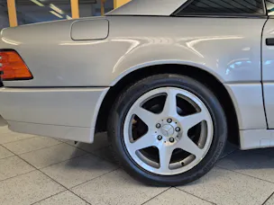 Mercedes-Benz SL 320 Special Edition