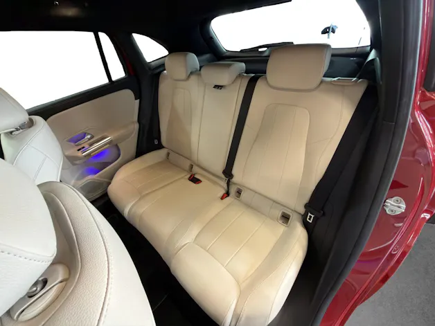 Mercedes-Benz GLA 200 4MATIC