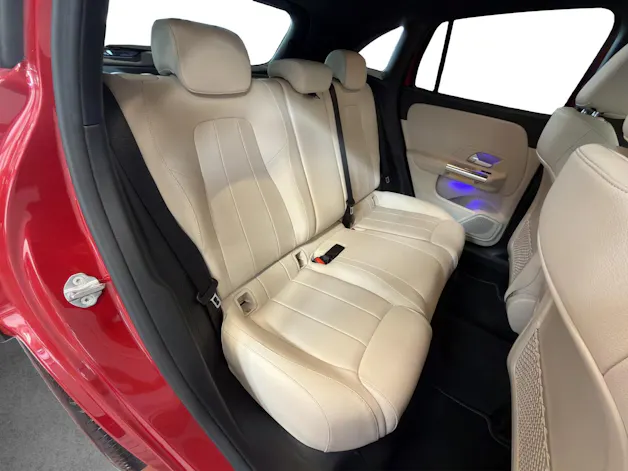 Mercedes-Benz GLA 200 4MATIC