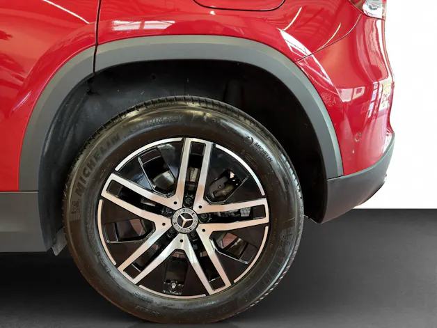 Mercedes-Benz GLA 200 4MATIC