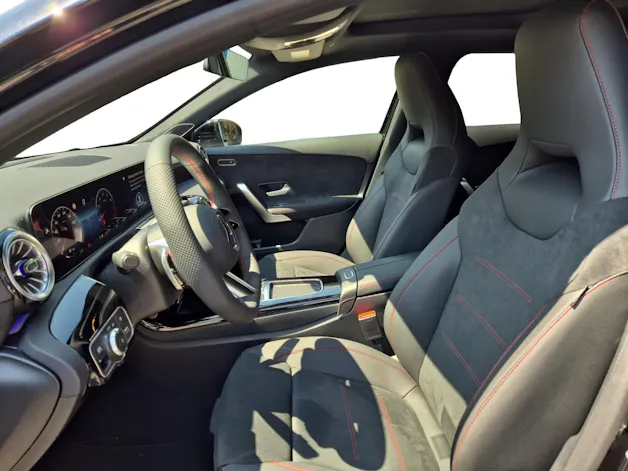 Mercedes-Benz A 220 4Matic 8G-DCT