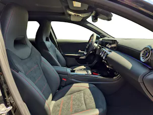 Mercedes-Benz A 220 4Matic 8G-DCT