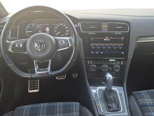 VW Golf 1.4 TSI GTE