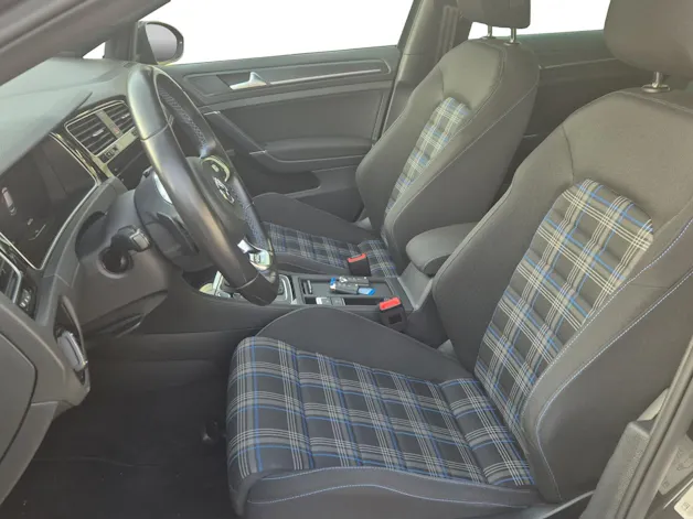 VW Golf 1.4 TSI GTE
