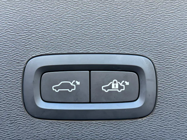 Volvo C40 Recharge E80 AWD Ultimate HEICO