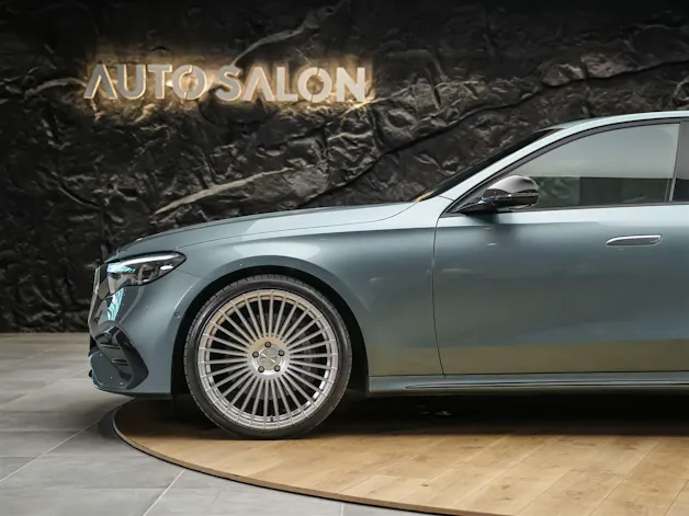 Mercedes-Benz E 220 d AMG Line 9G-Tronic *21" Felgen*Assistent Paket*Anhängerkupplung*