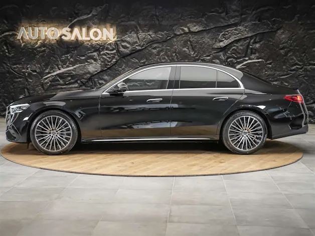 Mercedes-Benz E 220 d 4Matic 9G-Tronic *Werksgarantie*Superscreen*Burmester Soundsystem*360° Kamera*