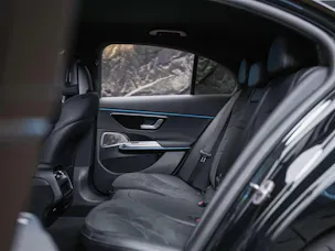 Mercedes-Benz E 220 d 4Matic 9G-Tronic *Werksgarantie*Superscreen*Burmester Soundsystem*360° Kamera*
