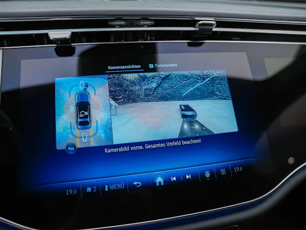 Mercedes-Benz E 220 d 4Matic 9G-Tronic *Werksgarantie*Superscreen*Burmester Soundsystem*360° Kamera*