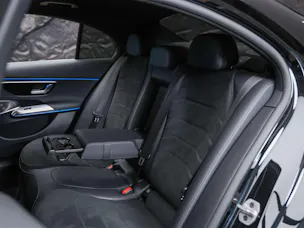 Mercedes-Benz E 220 d 4Matic 9G-Tronic *Werksgarantie*Superscreen*Burmester Soundsystem*360° Kamera*