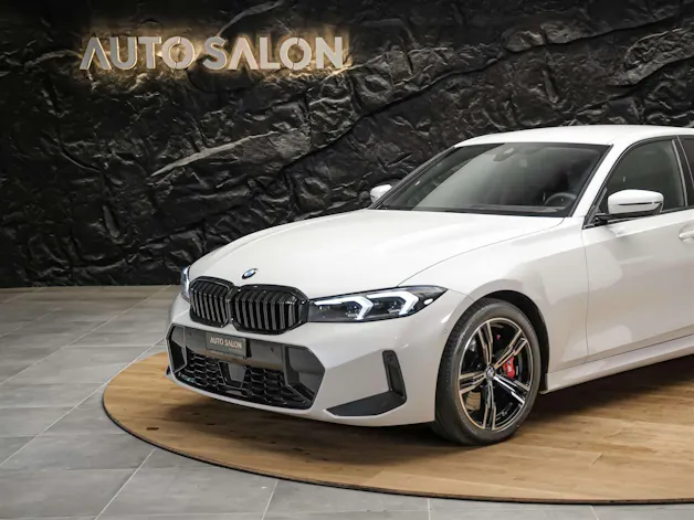 BMW 330i xDrive Steptronic M Sport Pro *Werksgarantie*Abstandsregler*Head Up Display*