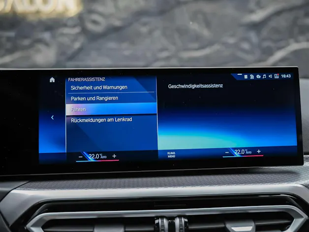 BMW 330i xDrive Steptronic M Sport Pro *Werksgarantie*Abstandsregler*Head Up Display*