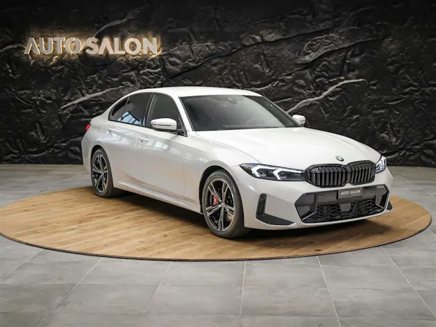 BMW 330i xDrive Steptronic M Sport Pro *Werksgarantie*Abstandsregler*Head Up Display*