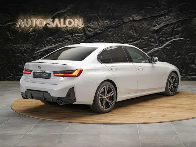 BMW 330i xDrive Steptronic M Sport Pro *Werksgarantie*Abstandsregler*Head Up Display*