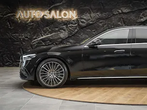 Mercedes-Benz E 220 d 4Matic AMG Line 9G-Tronic *Superscreen*Burmester*360° Kamera*