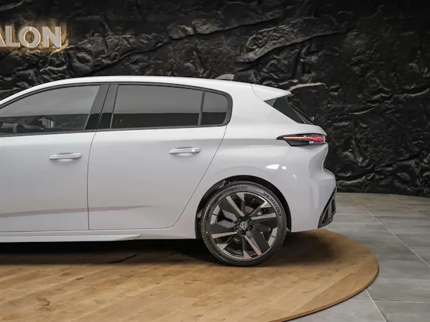 Peugeot 308 1.2 HEV 145 GT *Werksgarantie*Abstandsregler*