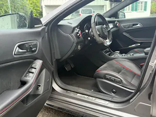 Mercedes-Benz CLA Shooting Brake 45 AMG 4Matic Speedshift