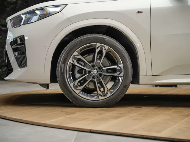 BMW X2 sDrive 20i 48V M Sport *Massagesitz*El. Sitze mit Memory*Harman/Kardon*