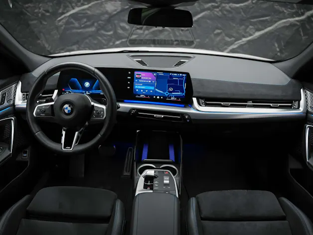 BMW X2 sDrive 20i 48V M Sport *Massagesitz*El. Sitze mit Memory*Harman/Kardon*