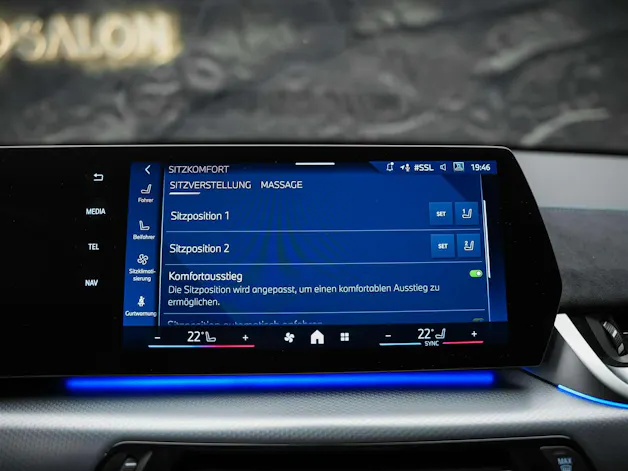 BMW X2 sDrive 20i 48V M Sport *Massagesitz*El. Sitze mit Memory*Harman/Kardon*