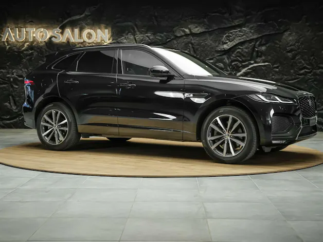 Jaguar F-Pace 3.0 D I6 R-Dynamic SE AWD *Facelift*Panorama*Head-Up*