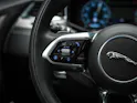Jaguar F-Pace 3.0 D I6 R-Dynamic SE AWD *Facelift*Panorama*Head-Up*