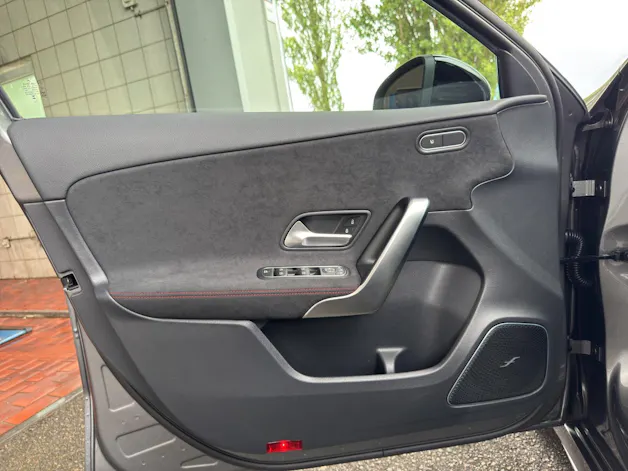 Mercedes-Benz A 220 4Matic 8G-DCT