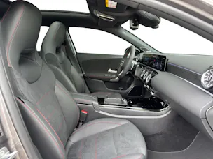Mercedes-Benz A 220 4Matic 8G-DCT