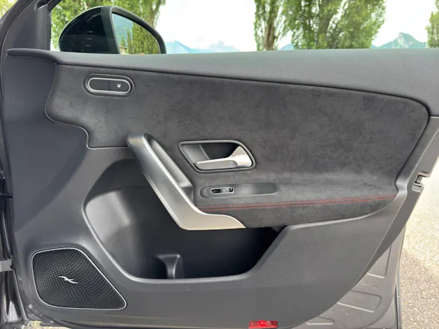 Mercedes-Benz A 220 4Matic 8G-DCT