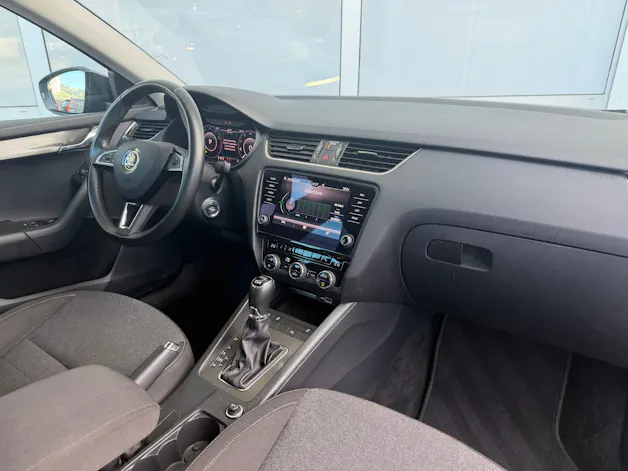 Škoda Octavia Combi 2.0 TSI Soleil 4x4 DSG