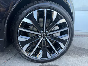 Volvo XC60 T8 eAWD Ultra Dark Geartronic