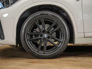 BMW X1 xDrive 18d M Sport Steptronic *CH Auto*El. Sitze mit Memory*