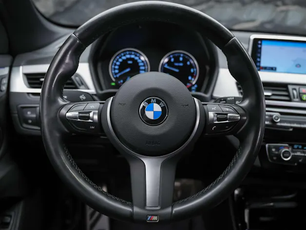 BMW X1 xDrive 18d M Sport Steptronic *CH Auto*El. Sitze mit Memory*