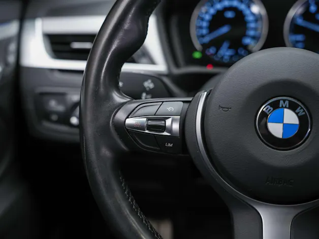 BMW X1 xDrive 18d M Sport Steptronic *CH Auto*El. Sitze mit Memory*