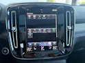 Volvo XC40 B4 Benzin Mild Hybrid AWD R-Design Geartronic