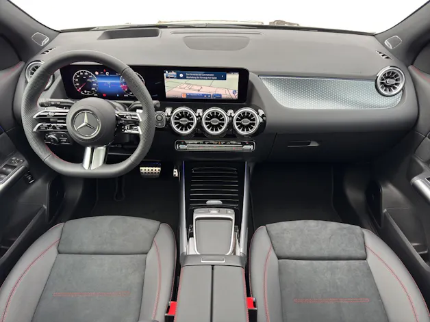 Mercedes-Benz GLA 250 4Matic Swiss Star