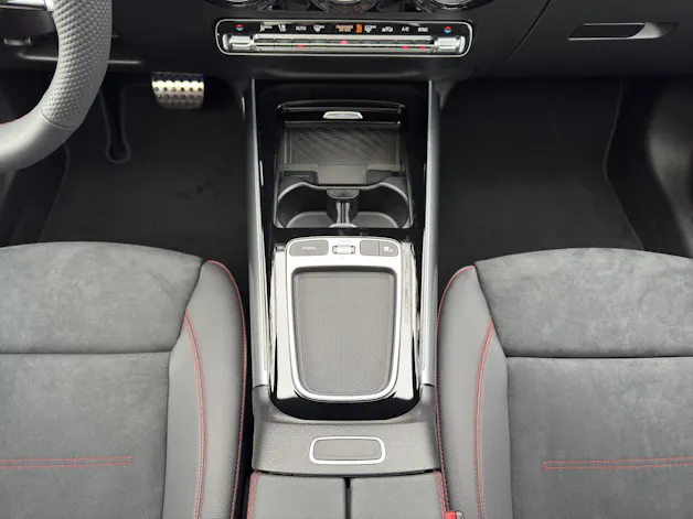 Mercedes-Benz GLA 250 4Matic Swiss Star
