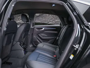 Audi A6 Limousine S Line TDI quattro S tronic *Leder*Werksgarantie*360° Kamera*Abstandsregler*