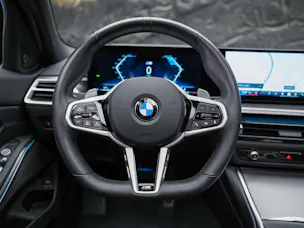BMW 320d xDrive Steptronic M Sport Pro *Facelift*Standheizung*Panorama*
