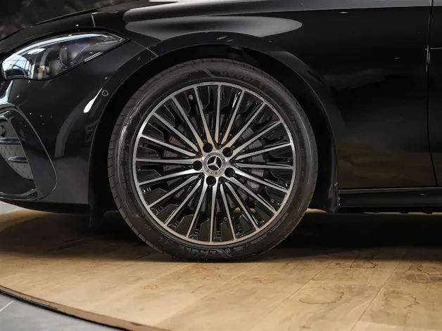 Mercedes-Benz CLE 200 Coupé AMG Line 9G-Tronic *Werksgarantie*Panorama*360°Kamera*Abstandsregler*
