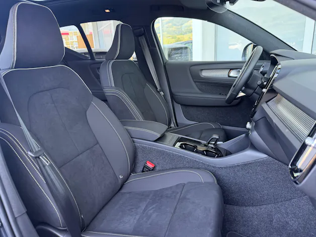 Volvo EX40 XCENTRIC Twin Motor AWD Ultra